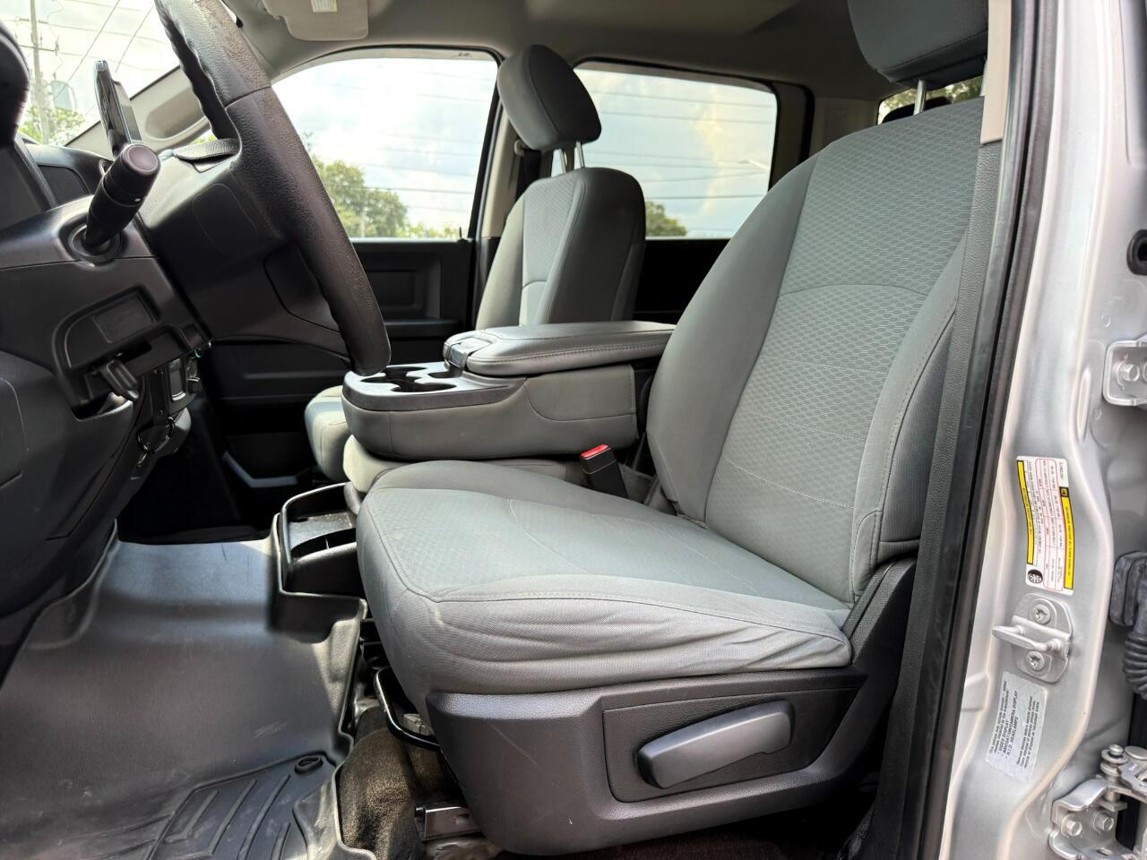 2017 RAM 3500 Tradesman 4x4 Crew Cab 8&apos; Box Jacksonville FL