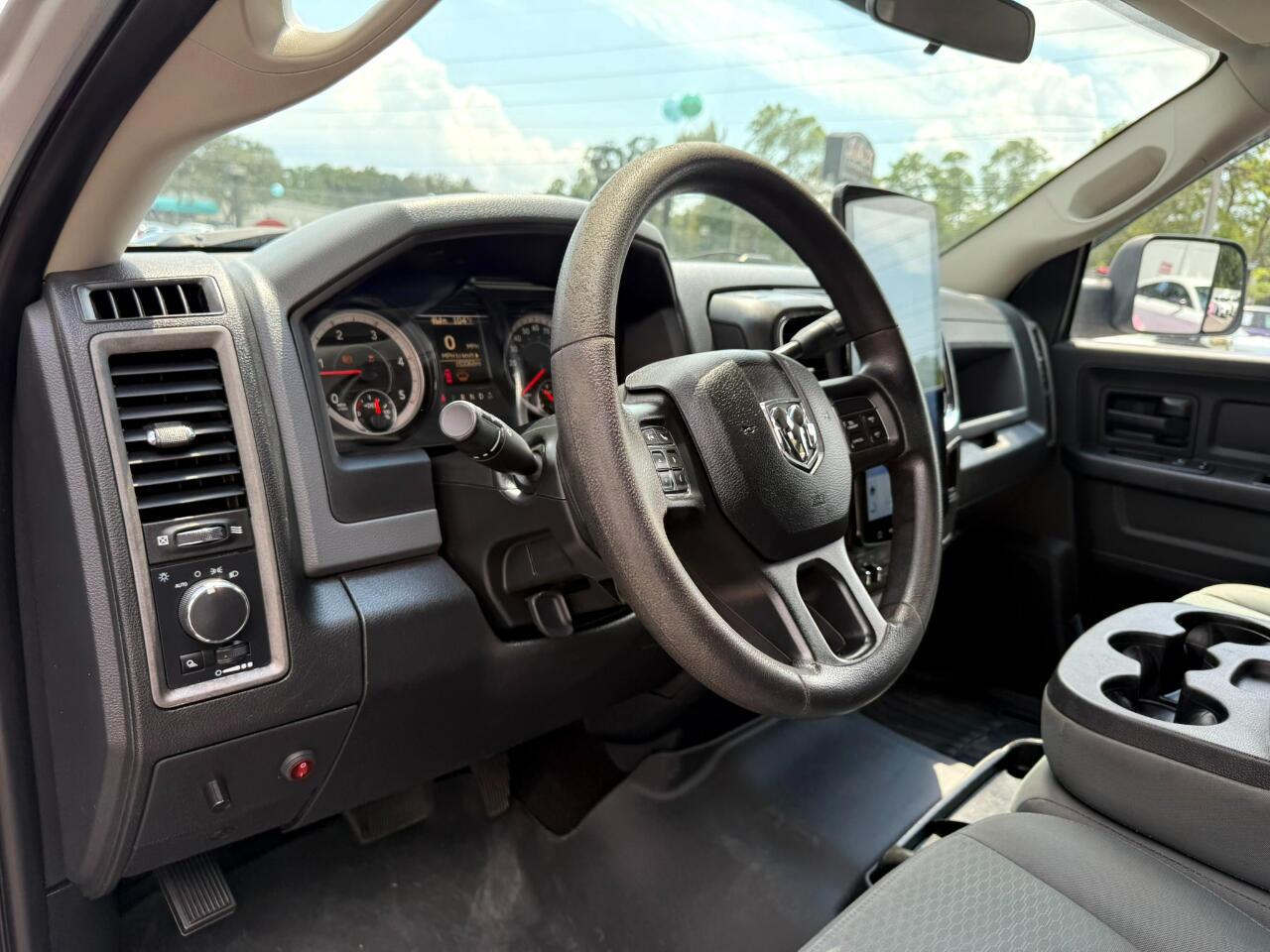2017 RAM 3500 Tradesman 4x4 Crew Cab 8&apos; Box Jacksonville FL