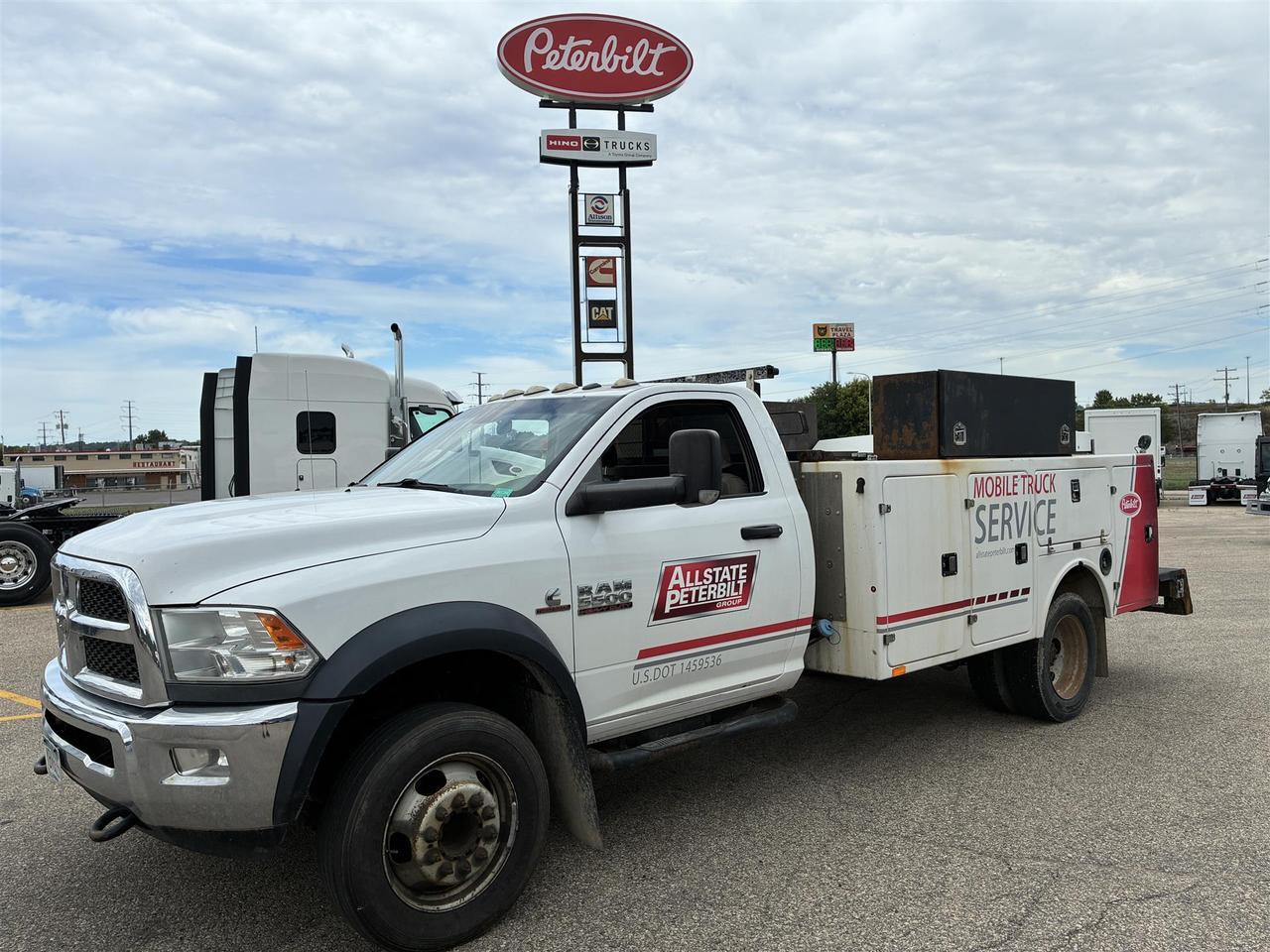 2017 RAM 5500 Service Truck