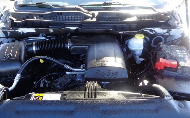 2017 Ram 1500 ~ Crew Cab ~ Only 19K Miles! Rocklin CA