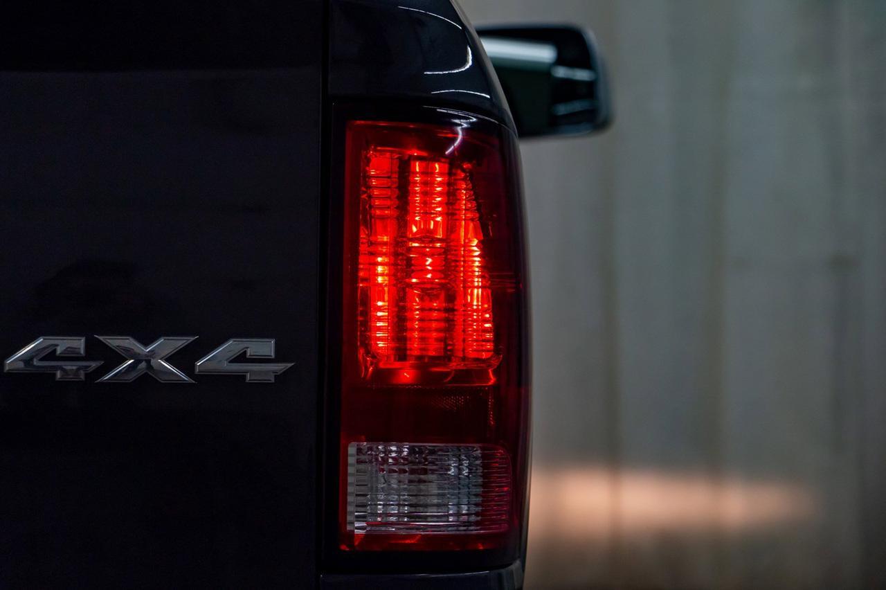 2017 Ram 1500 4x4 Crew Cab Big Horn Limited Edition Red Deer AB