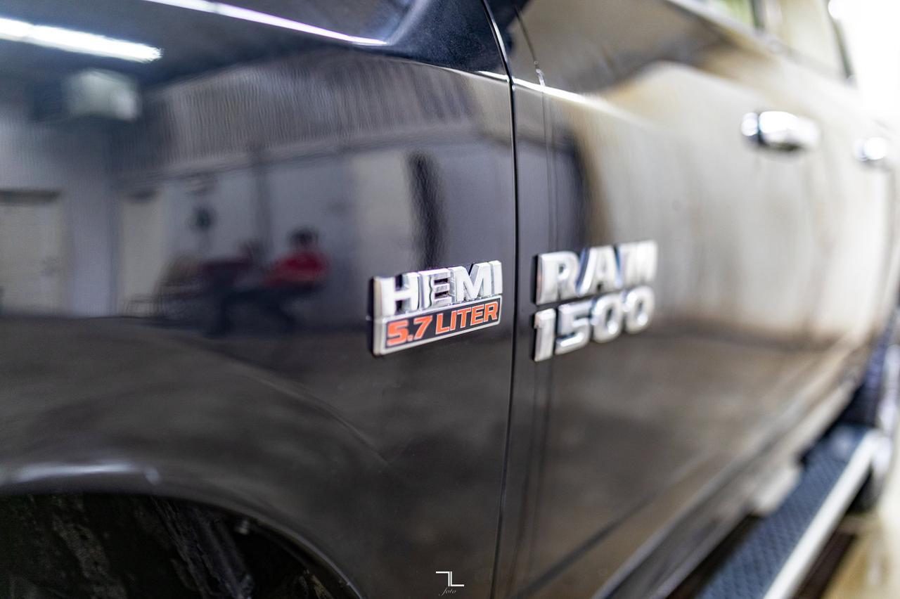 2017 Ram 1500 4x4 Crew Cab Big Horn PSeat BCam Red Deer AB