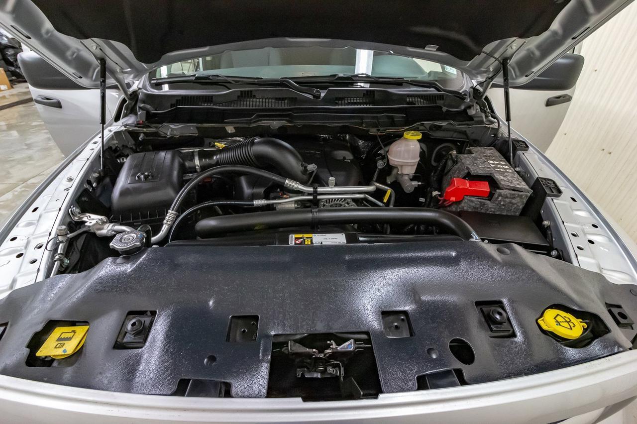 2017 Ram 1500 4x4 Crew Cab Express BCam Red Deer AB