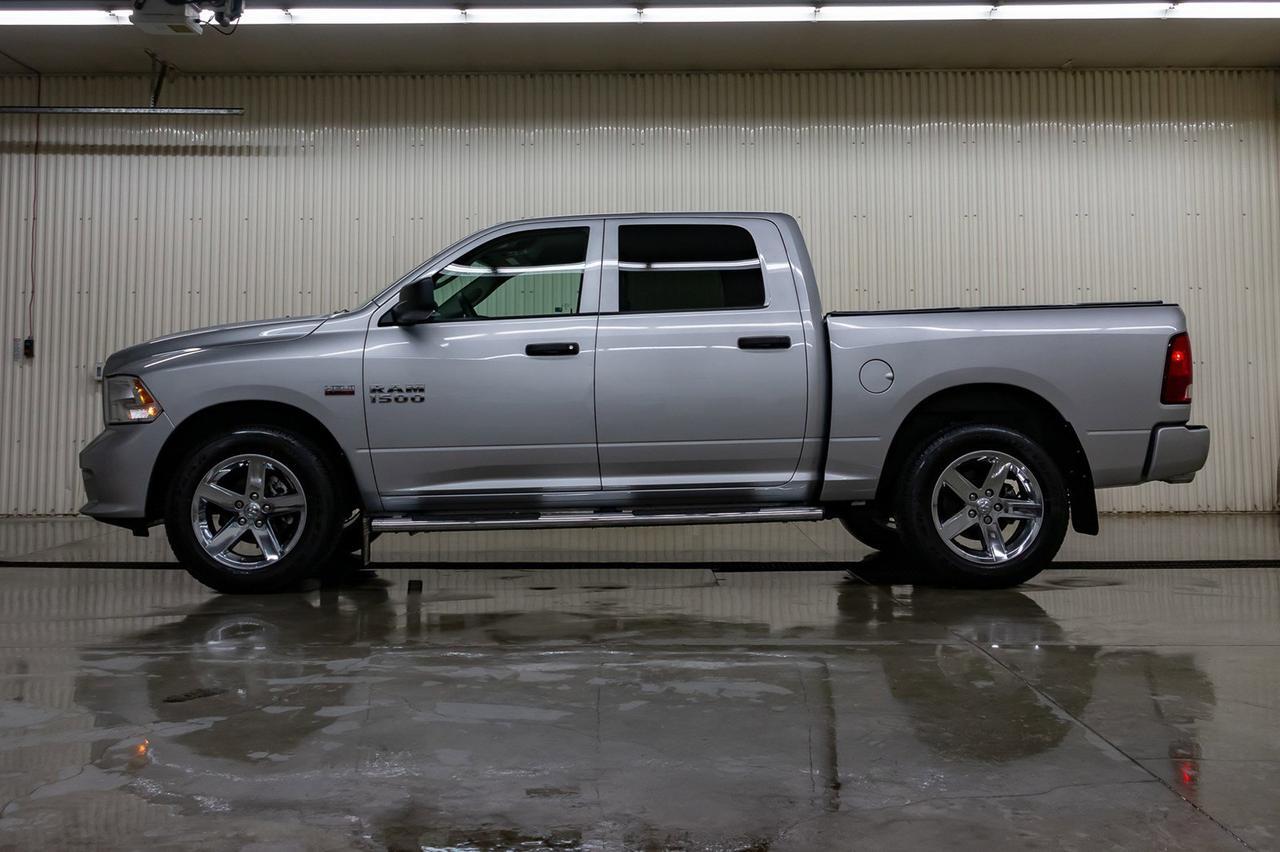 2017 Ram 1500 4x4 Crew Cab Express BCam Red Deer AB
