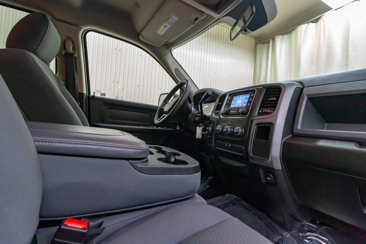 2017 Ram 1500 4x4 Crew Cab Express BCam Red Deer AB
