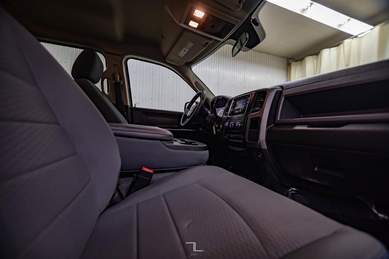 2017 Ram 1500 4x4 Crew Cab Express Red Deer AB