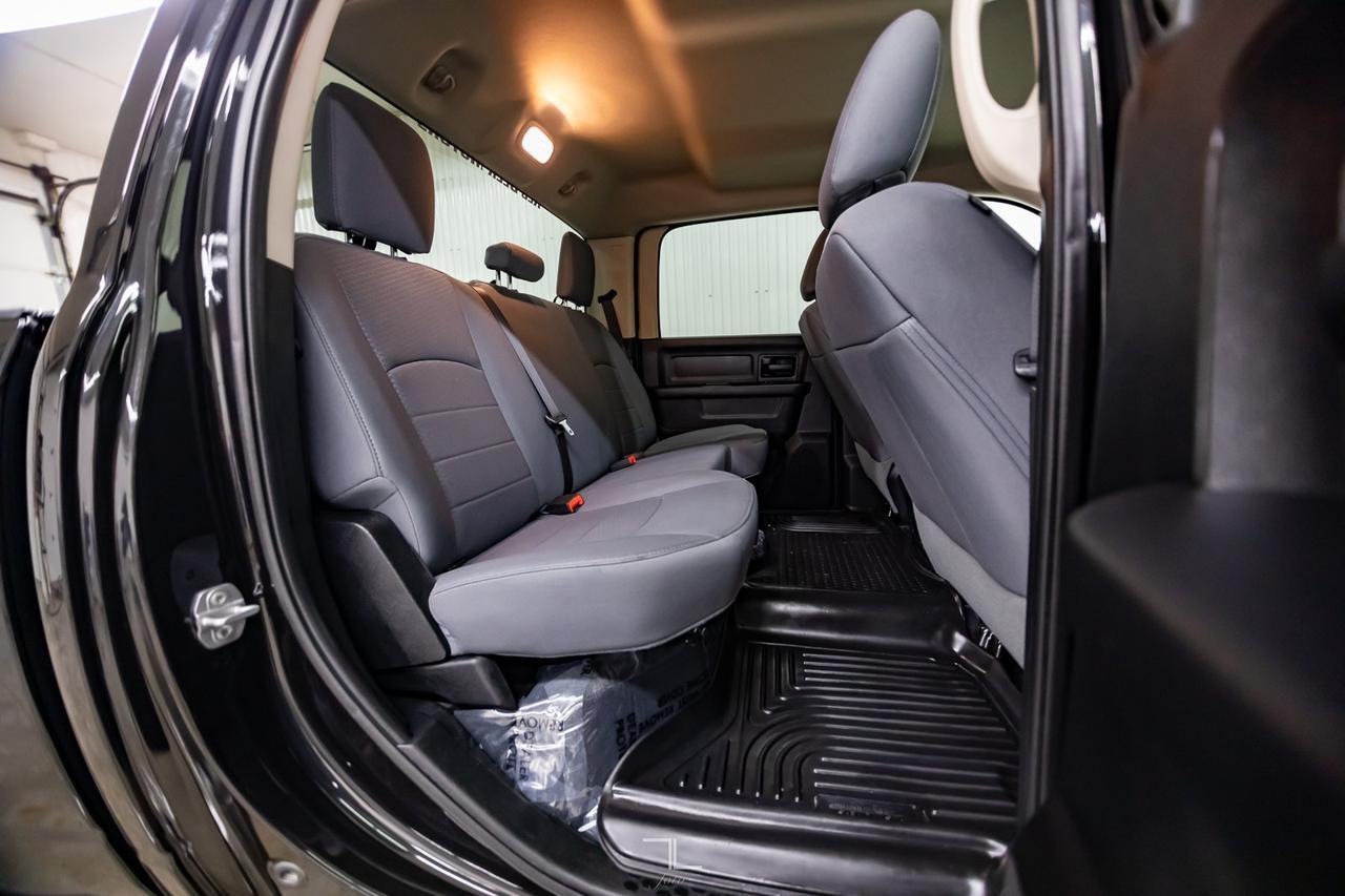 2017 Ram 1500 4x4 Crew Cab Express Red Deer AB