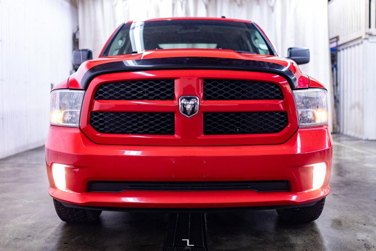 2017 Ram 1500 4x4 Crew Cab Express Red Deer AB