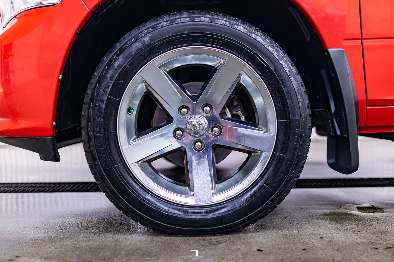 2017 Ram 1500 4x4 Crew Cab Express Red Deer AB