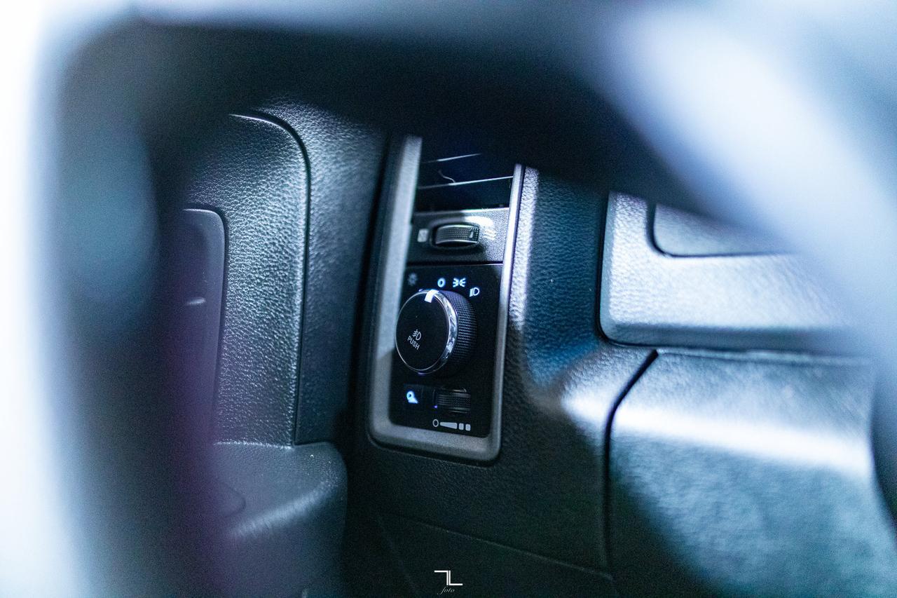 2017 Ram 1500 4x4 Crew Cab Express Red Deer AB