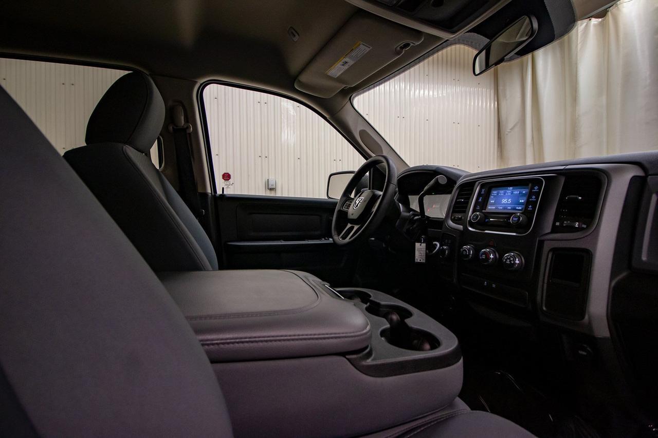 2017 Ram 1500 4x4 Crew Cab Express Red Deer AB