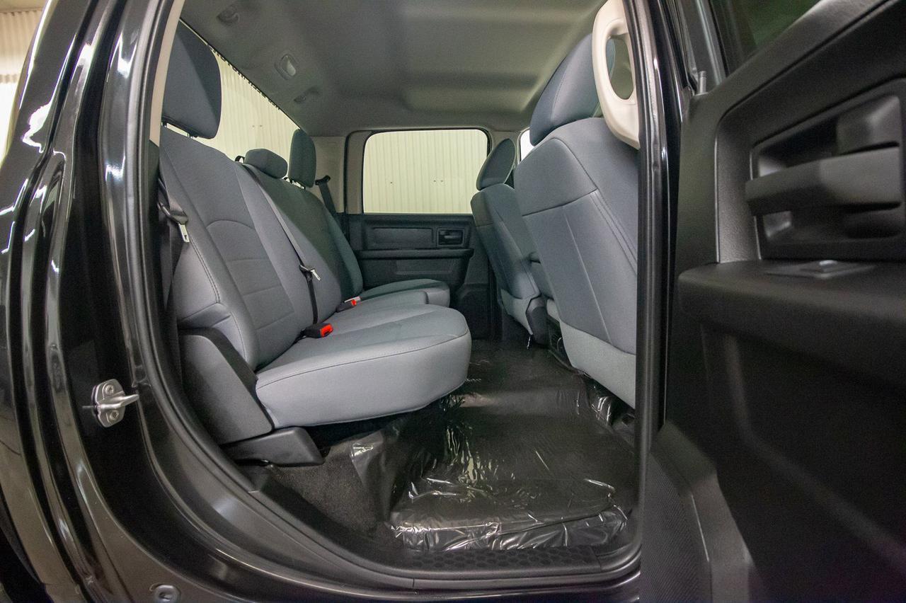 2017 Ram 1500 4x4 Crew Cab Express Red Deer AB