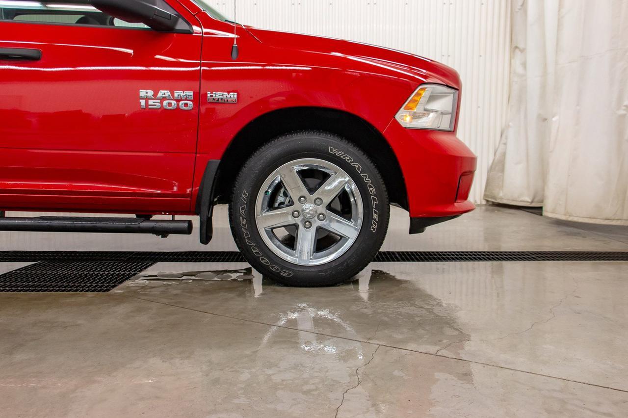 2017 Ram 1500 4x4 Crew Cab Express Red Deer AB