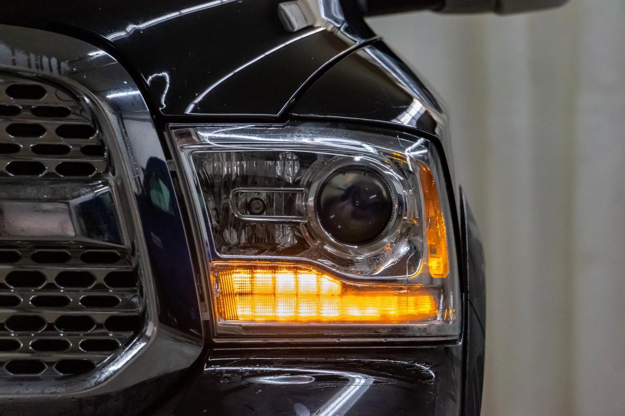 2017 Ram 1500 4x4 Crew Cab Laramie EcoDiesel Leather Roof Nav Red Deer AB