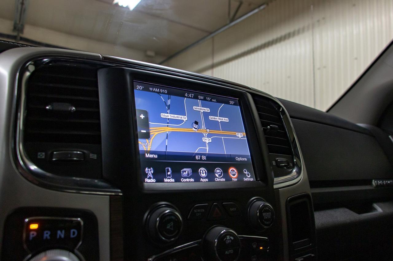 2017 Ram 1500 4x4 Crew Cab Laramie Leather Roof Nav Red Deer AB