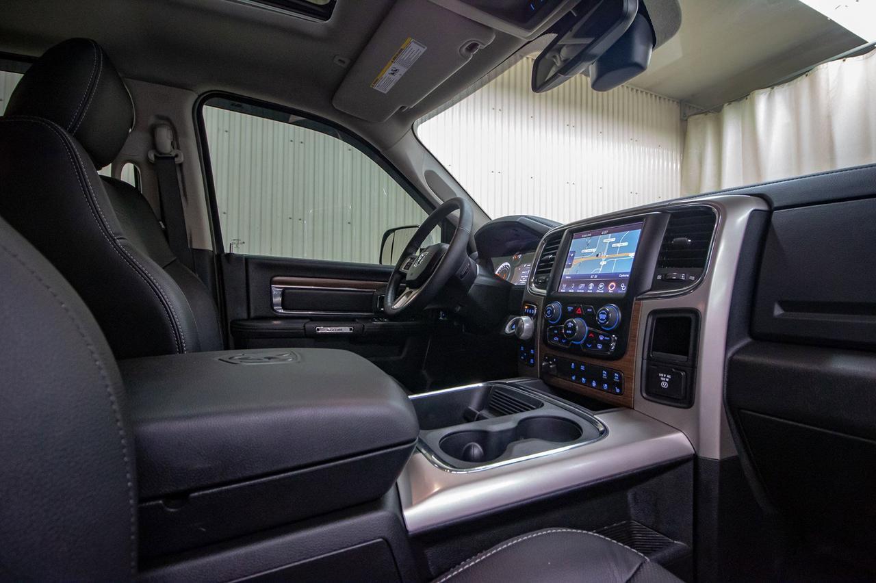 2017 Ram 1500 4x4 Crew Cab Laramie Leather Roof Nav Red Deer AB