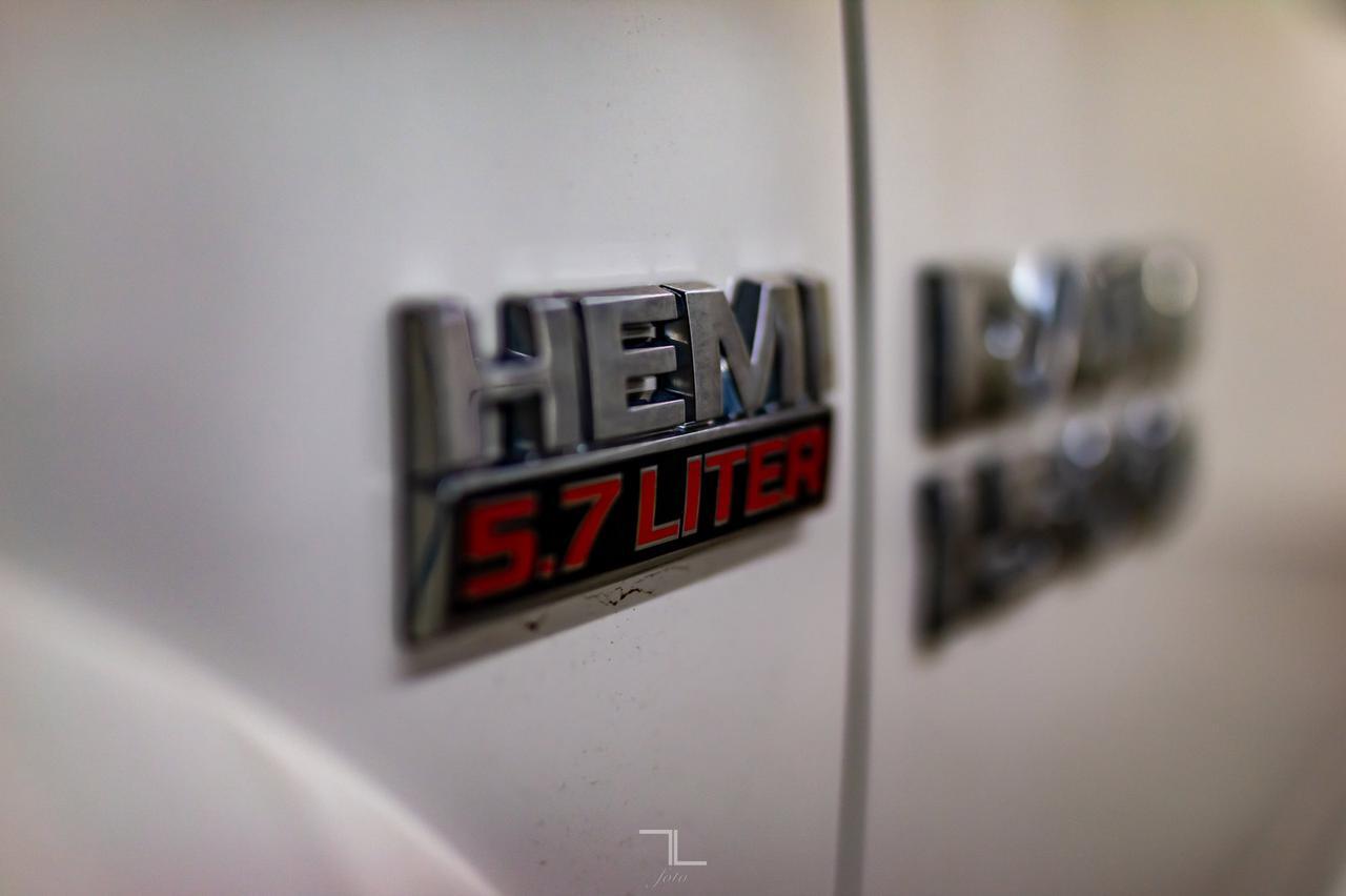 2017 Ram 1500 4x4 Crew Cab Laramie Leather Roof Nav Red Deer AB