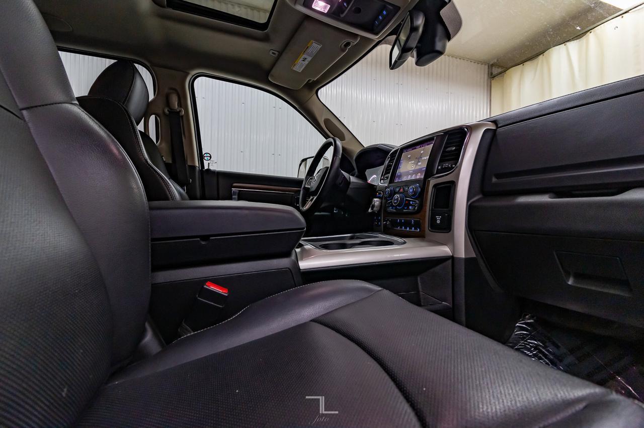 2017 Ram 1500 4x4 Crew Cab Laramie Leather Roof Nav Red Deer AB