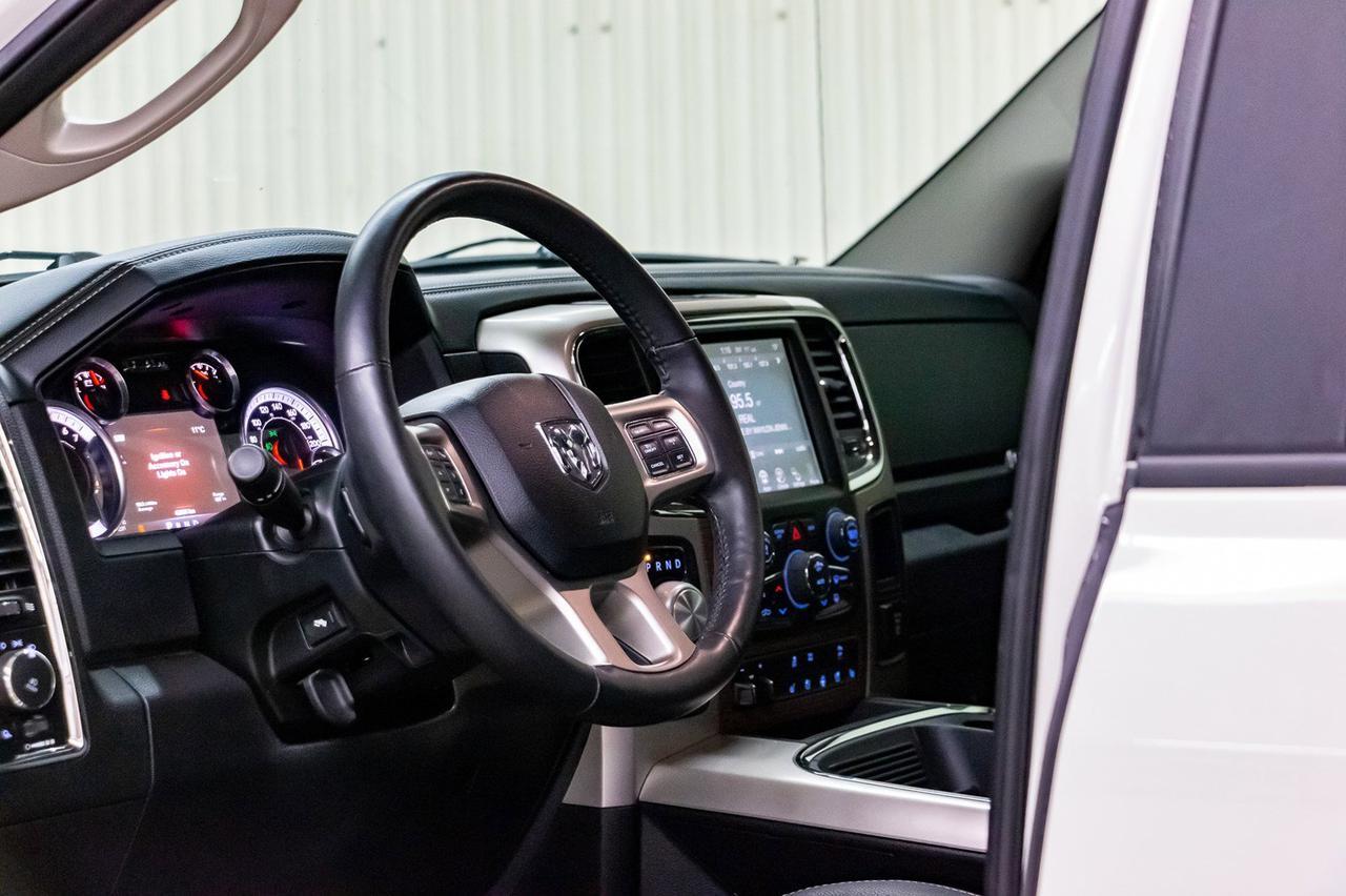 2017 Ram 1500 4x4 Crew Cab Laramie Leather Roof Nav Red Deer AB