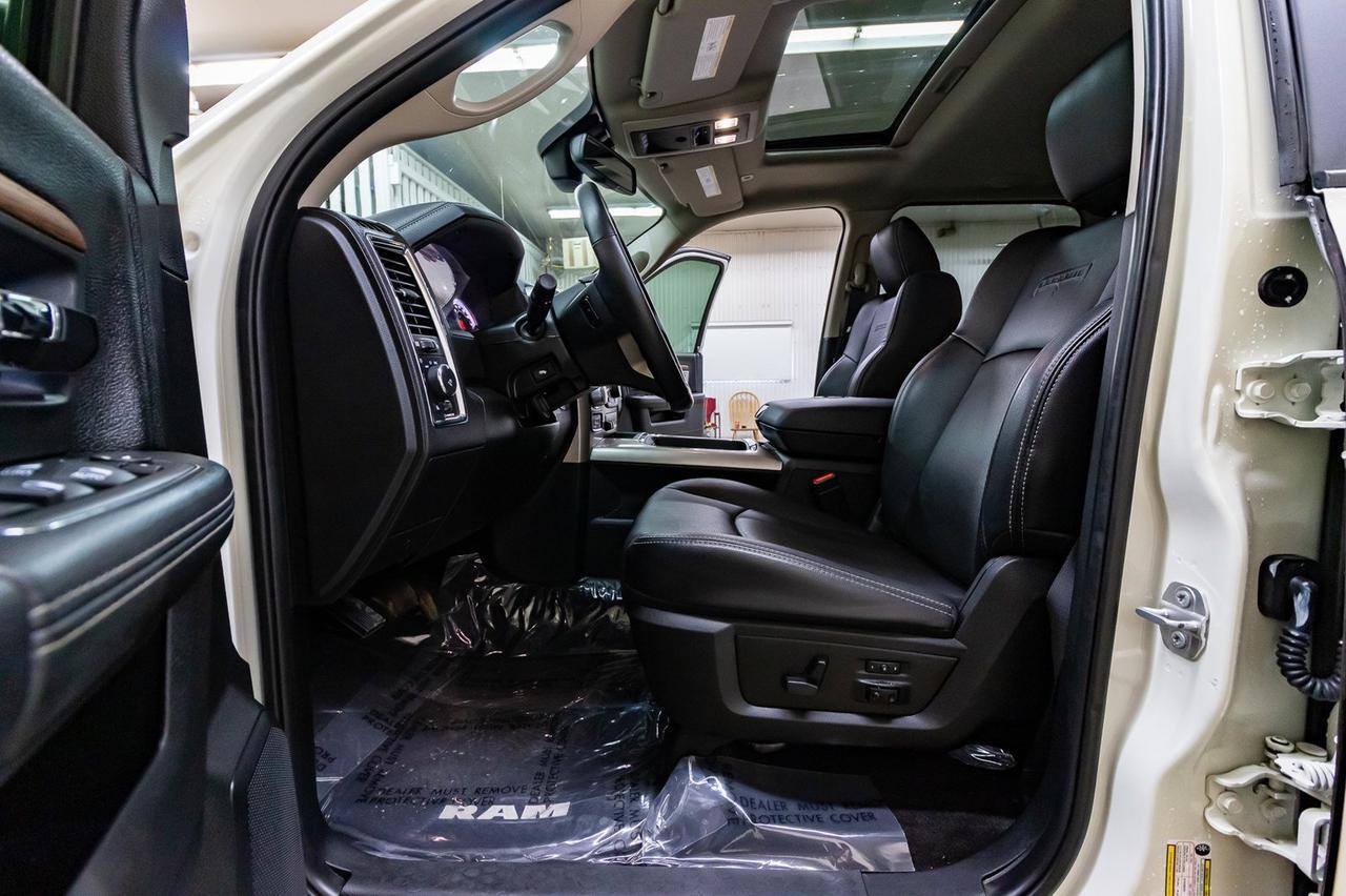 2017 Ram 1500 4x4 Crew Cab Laramie Leather Roof Nav Red Deer AB