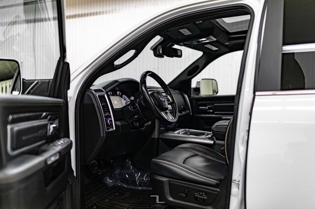 2017 Ram 1500 4x4 Crew Cab Limited Leather Roof Nav Red Deer AB