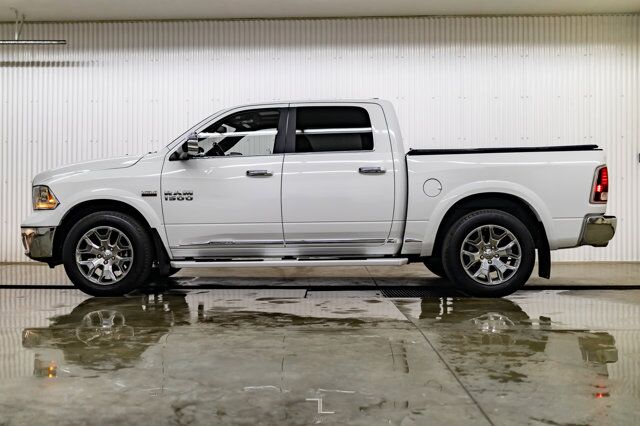 2017 Ram 1500 4x4 Crew Cab Limited Leather Roof Nav Red Deer AB