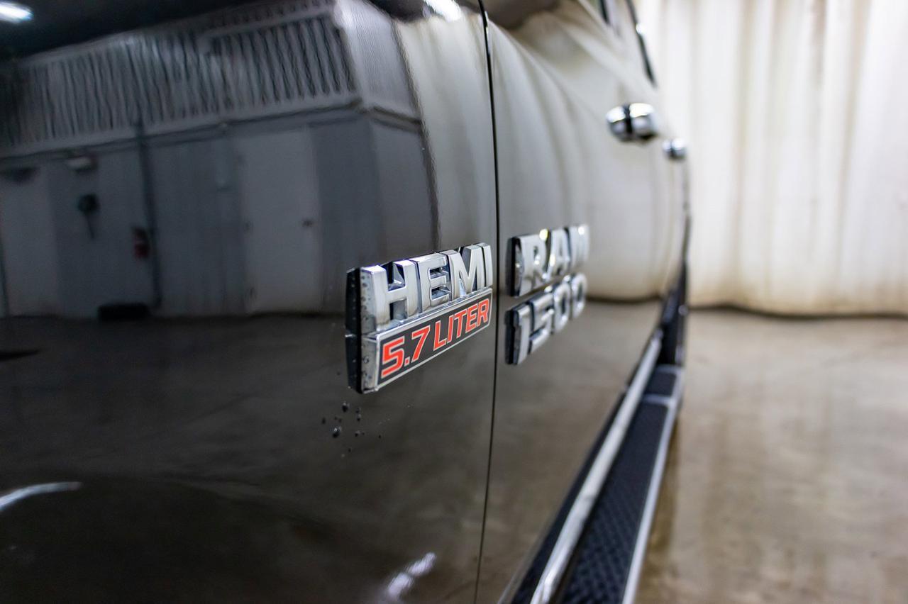 2017 Ram 1500 4x4 Crew Cab Limited Leather Roof Nav Red Deer AB