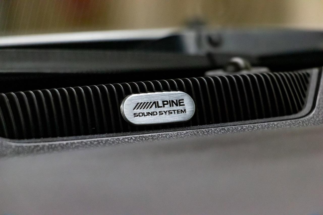 2017 Ram 1500 4x4 Crew Cab Longhorn Leather Roof Nav Red Deer AB