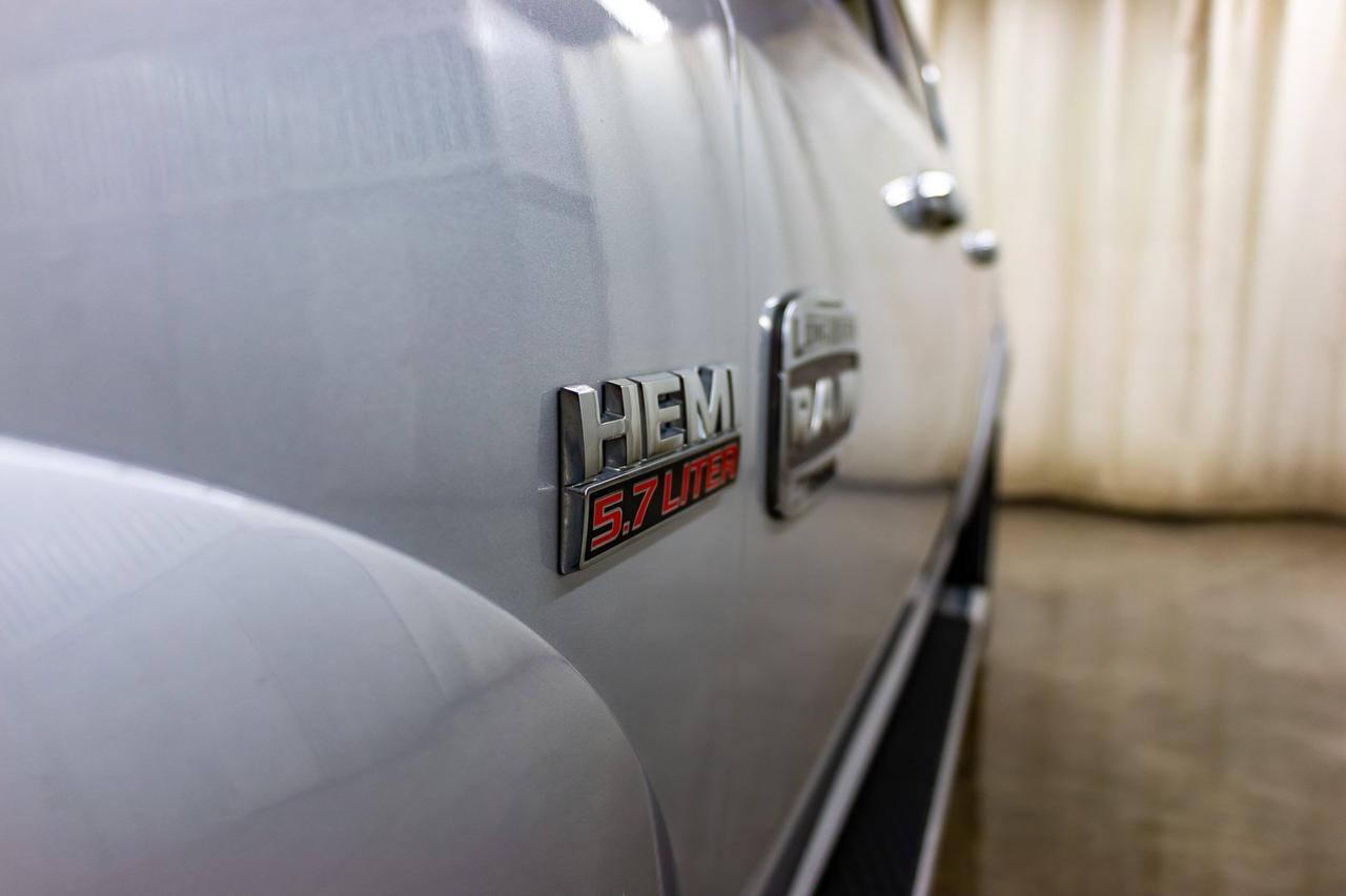 2017 Ram 1500 4x4 Crew Cab Longhorn Leather Roof Nav Red Deer AB