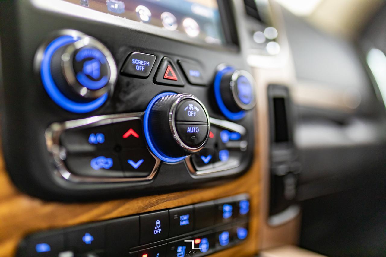 2017 Ram 1500 4x4 Crew Cab Longhorn Leather Roof Nav Red Deer AB