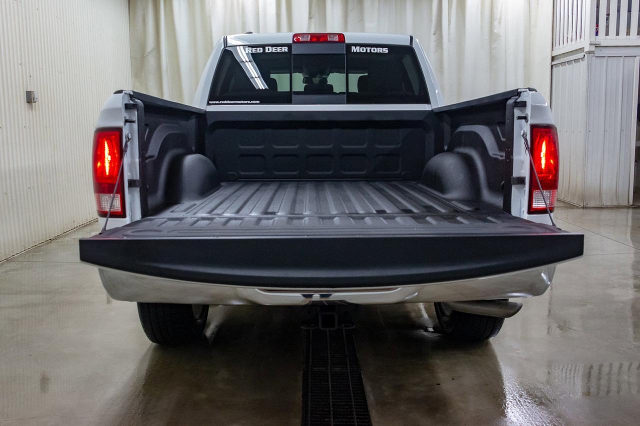 2017 Ram 1500 4x4 Crew Cab Outdoorsman Nav BCam Red Deer AB