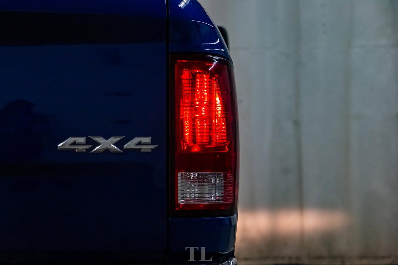 2017 Ram 1500 4x4 Crew Cab SLT Nav BCam Red Deer AB