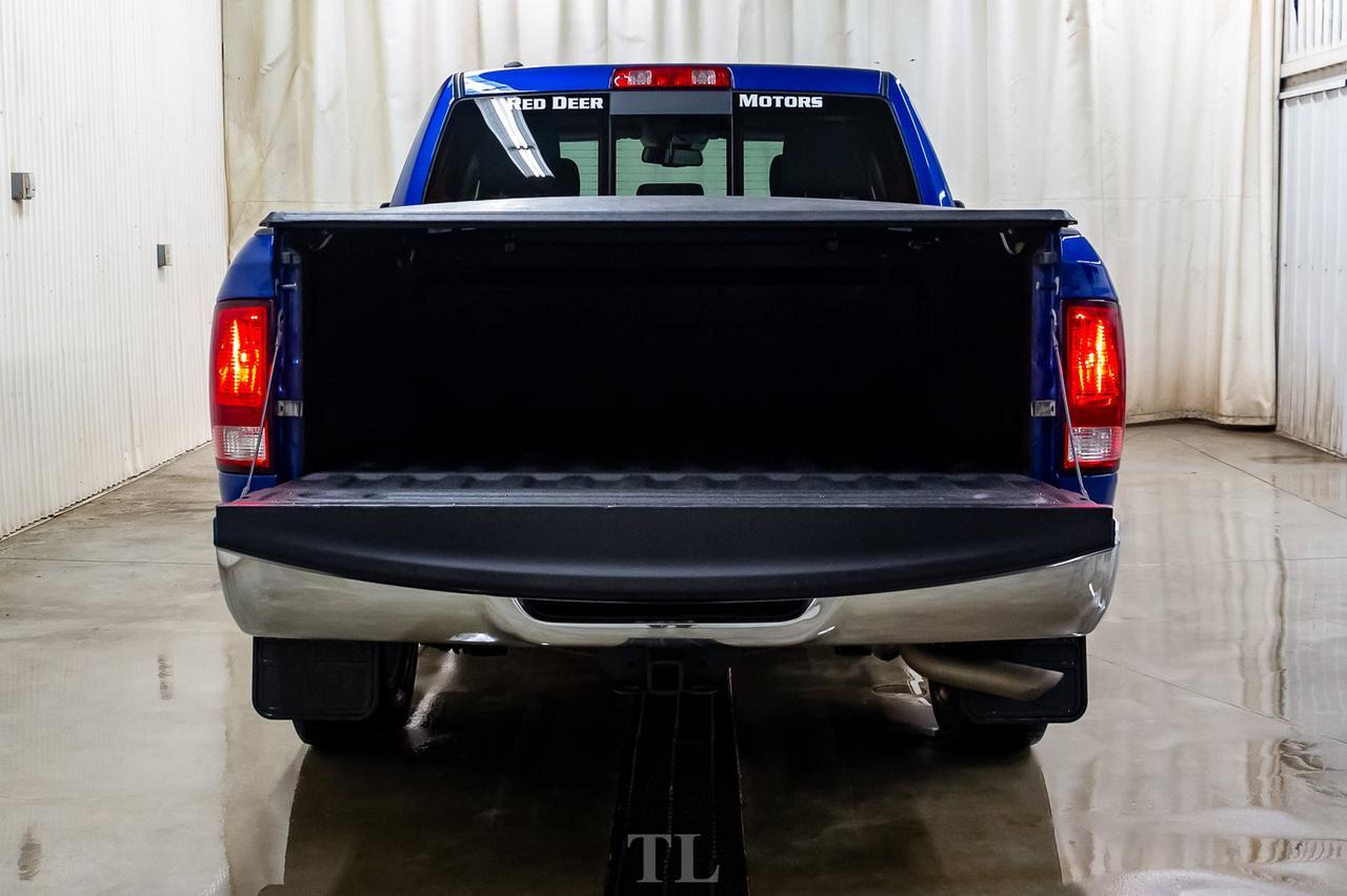 2017 Ram 1500 4x4 Crew Cab SLT Nav BCam Red Deer AB