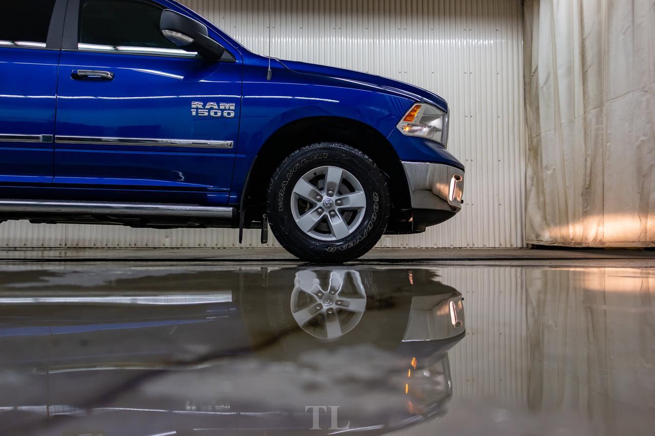 2017 Ram 1500 4x4 Crew Cab SLT Nav BCam Red Deer AB