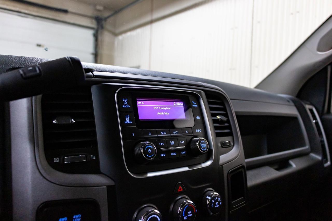 2017 Ram 1500 4x4 Crew Cab SXT BCam Red Deer AB