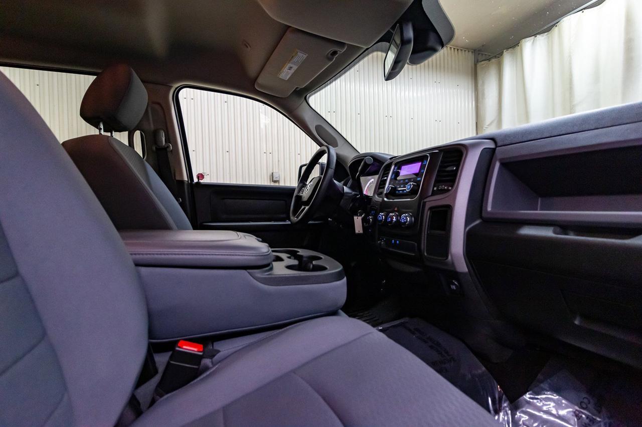 2017 Ram 1500 4x4 Crew Cab SXT BCam Red Deer AB