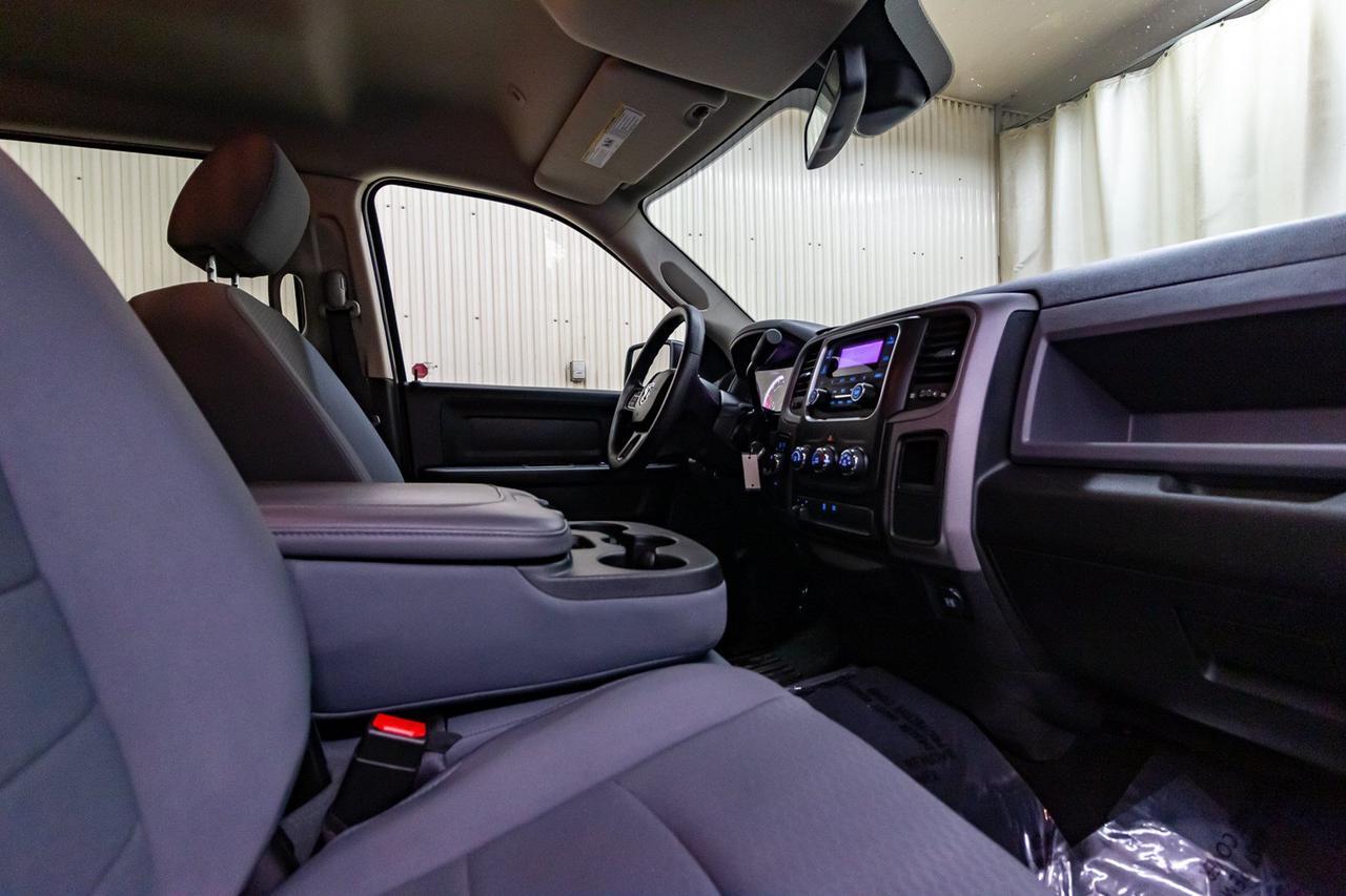 2017 Ram 1500 4x4 Crew Cab SXT BCam Red Deer AB