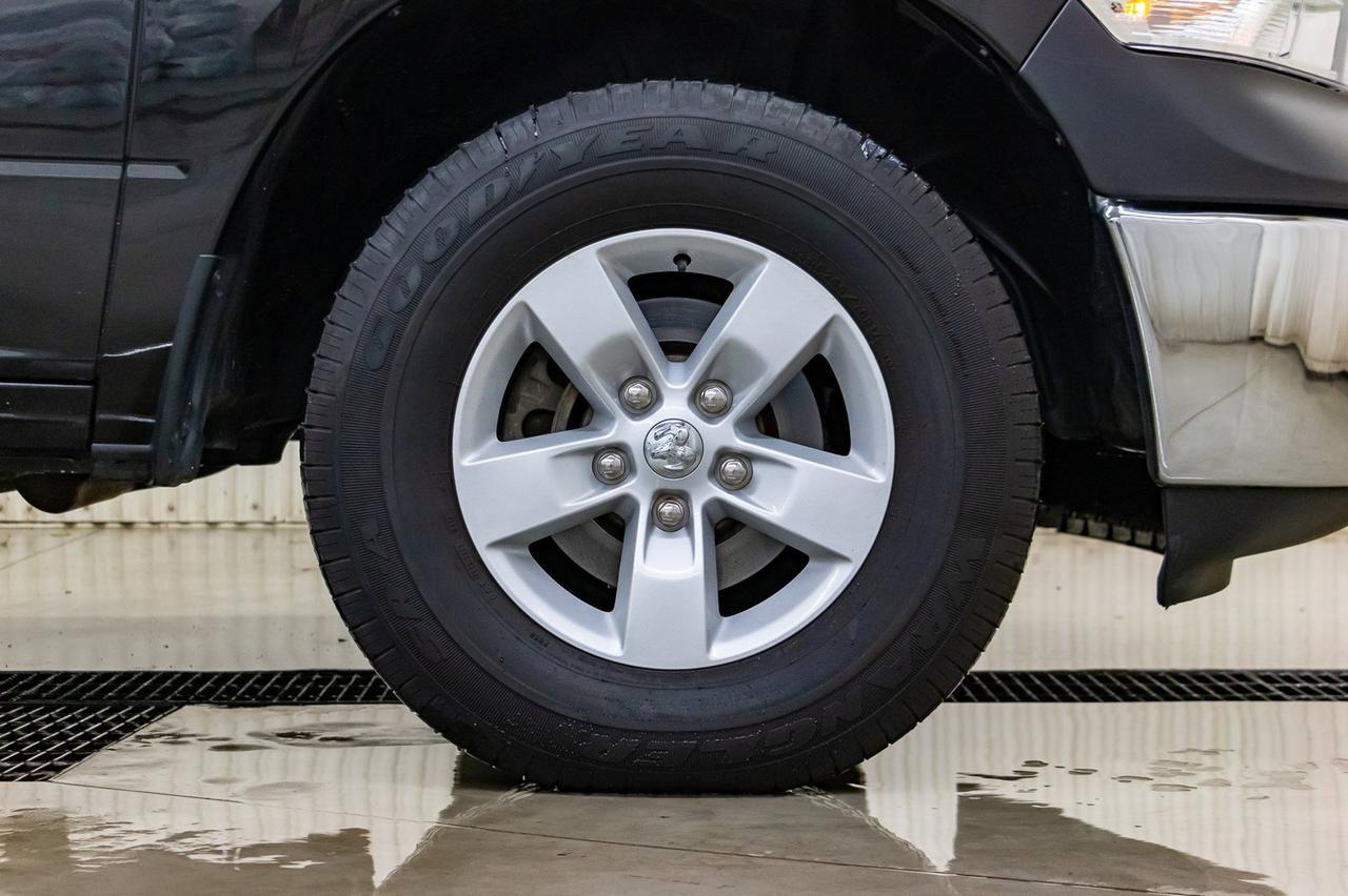 2017 Ram 1500 4x4 Crew Cab SXT BCam Red Deer AB