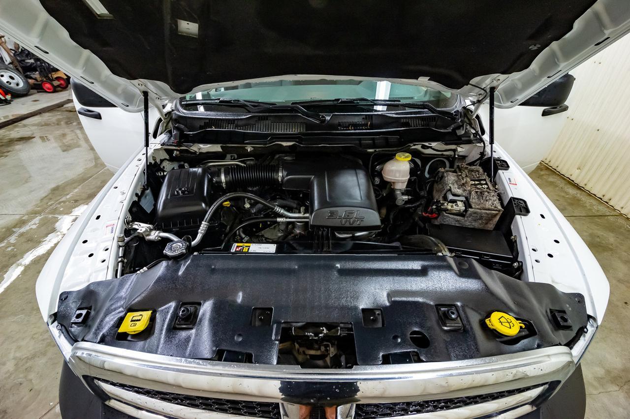 2017 Ram 1500 4x4 Crew Cab SXT Red Deer AB