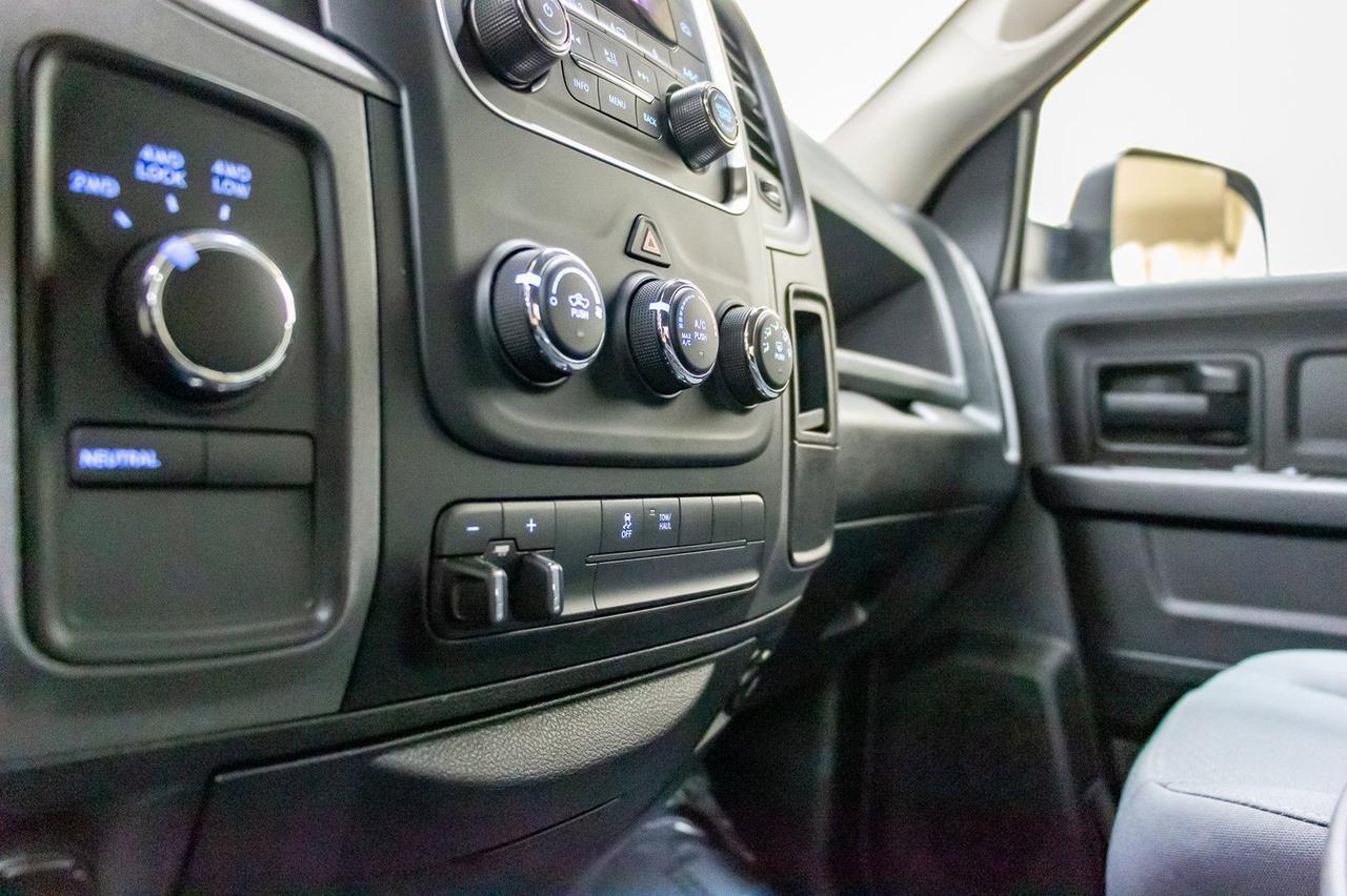 2017 Ram 1500 4x4 Crew Cab SXT Red Deer AB