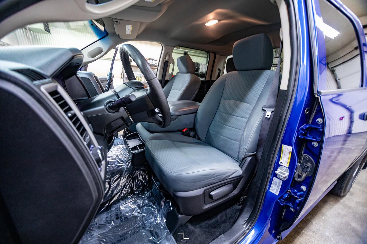 2017 Ram 1500 4x4 Crew Cab SXT Red Deer AB