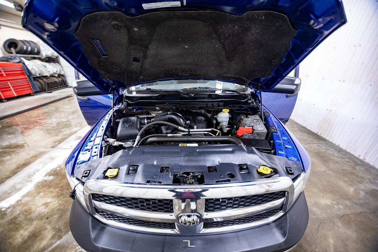 2017 Ram 1500 4x4 Crew Cab SXT Red Deer AB