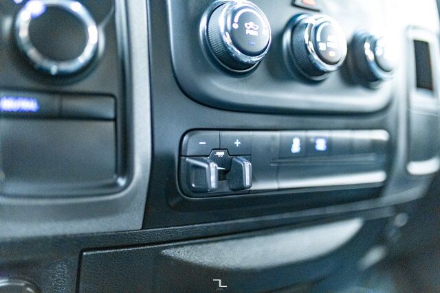 2017 Ram 1500 4x4 Crew Cab SXT Red Deer AB