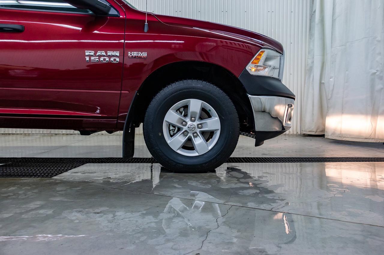 2017 Ram 1500 4x4 Crew Cab SXT Red Deer AB