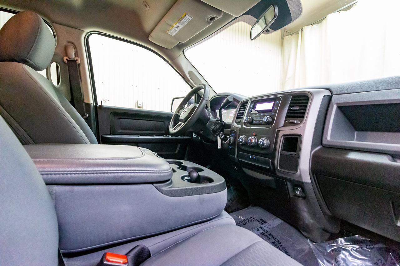 2017 Ram 1500 4x4 Crew Cab SXT Red Deer AB