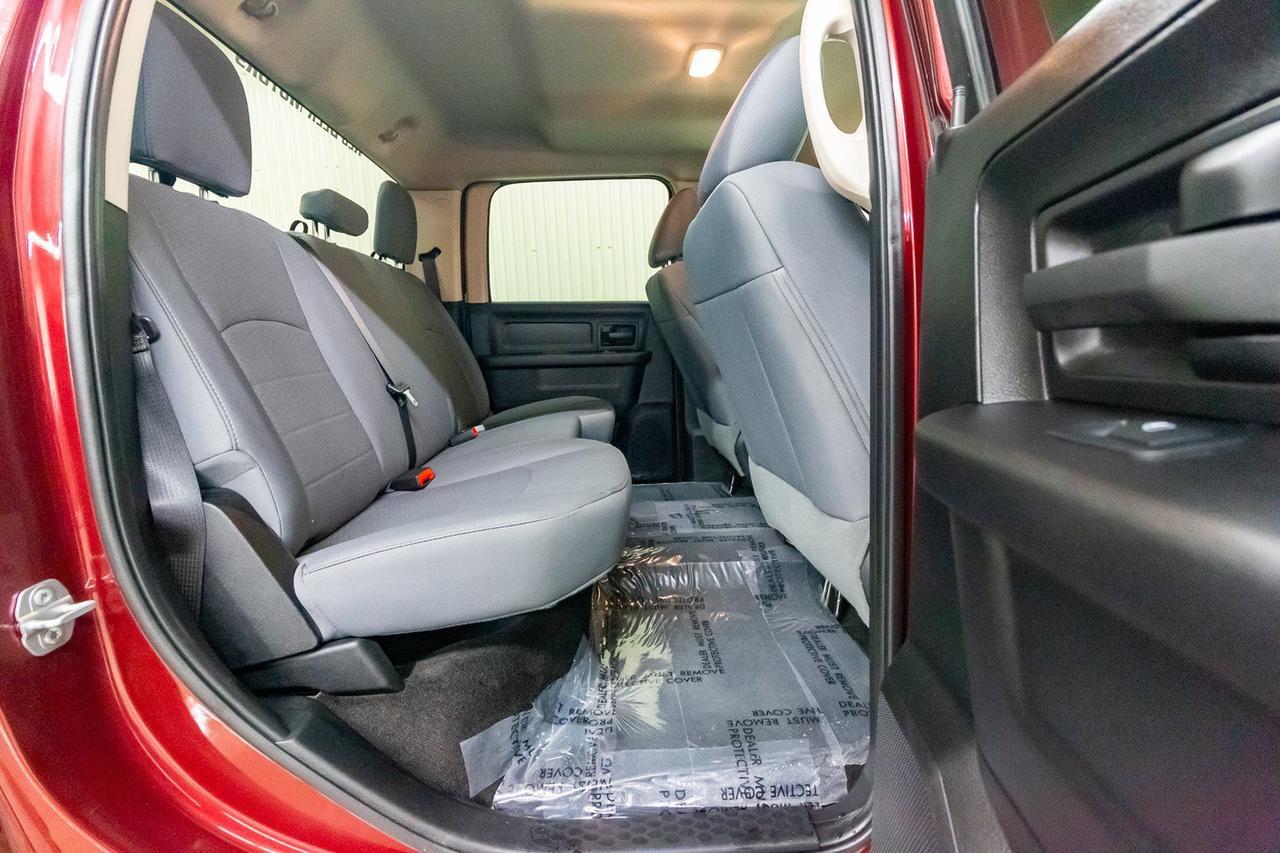 2017 Ram 1500 4x4 Crew Cab SXT Red Deer AB