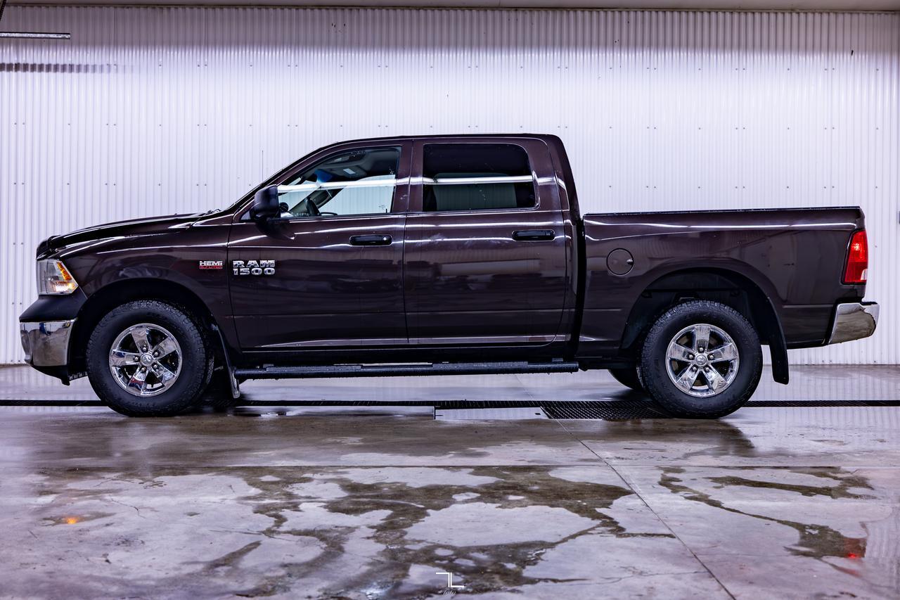 2017 Ram 1500 4x4 Crew Cab SXT Red Deer AB
