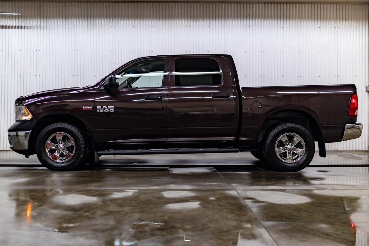 2017 Ram 1500 4x4 Crew Cab SXT Red Deer AB