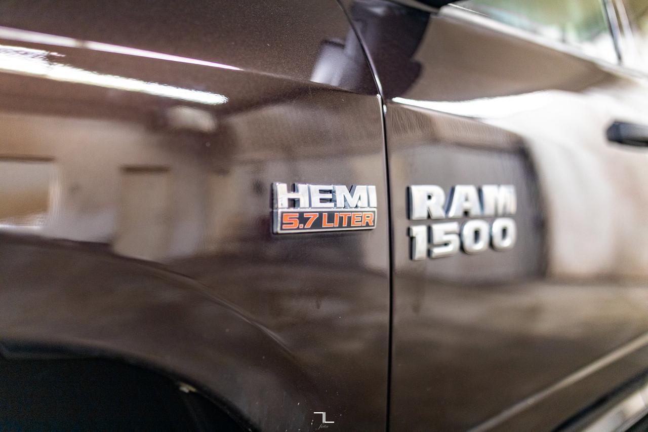 2017 Ram 1500 4x4 Crew Cab SXT Red Deer AB