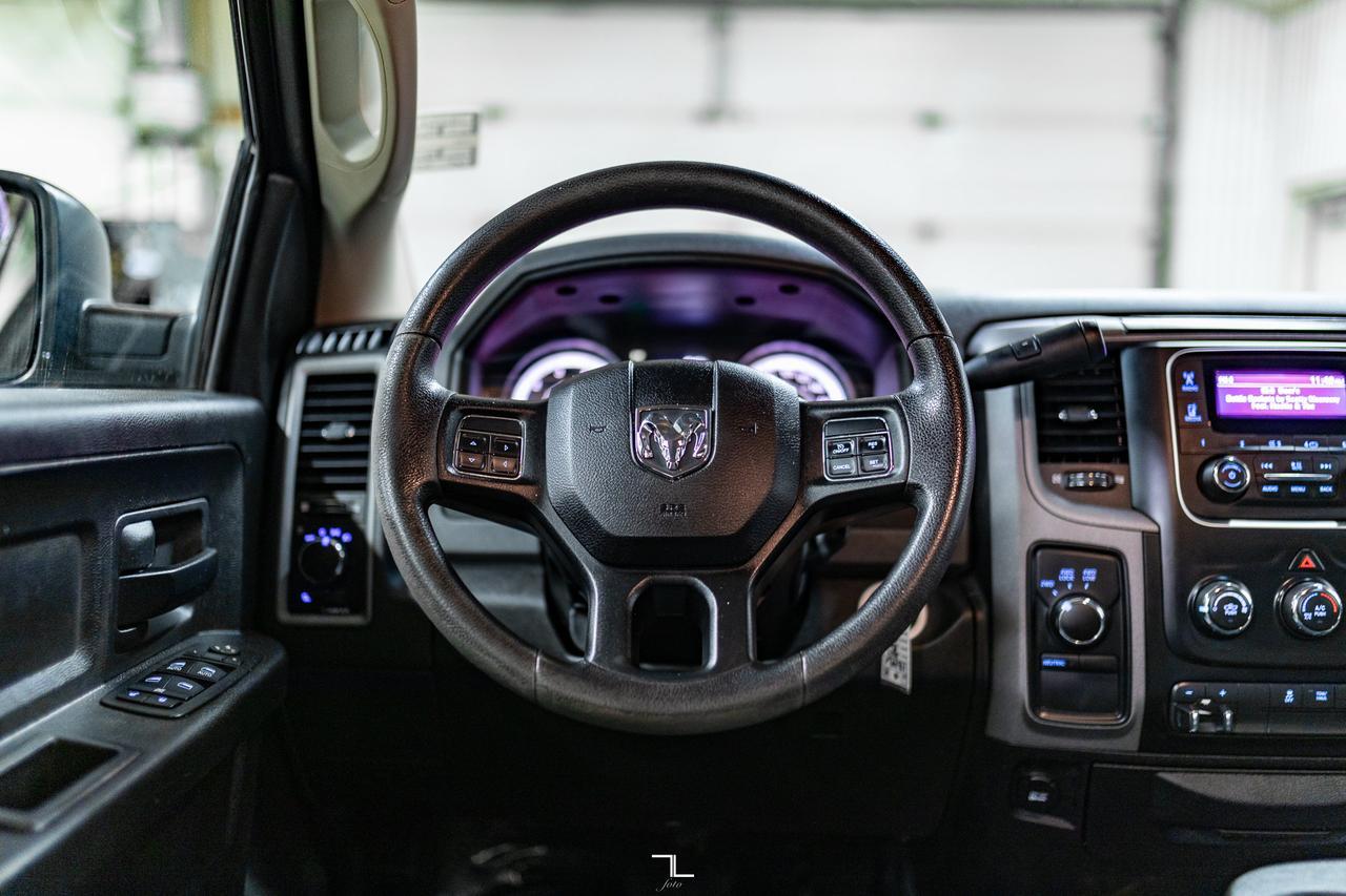 2017 Ram 1500 4x4 Crew Cab SXT Red Deer AB